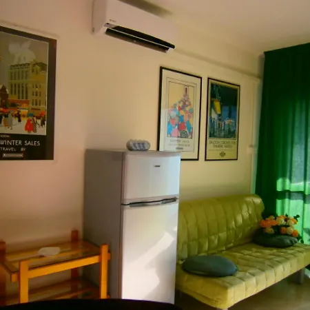 Acquaverde Apartamento *